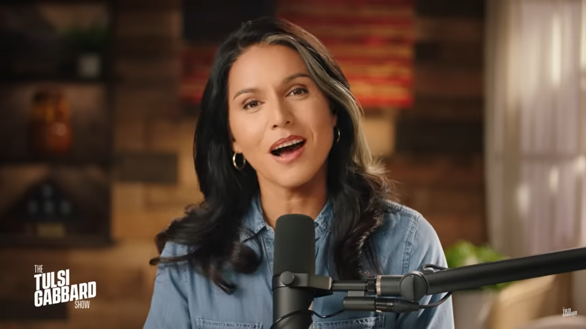 Tulsi Gabbard: “i democratici rappresentano un partito di vigliacchi guerrafondai”