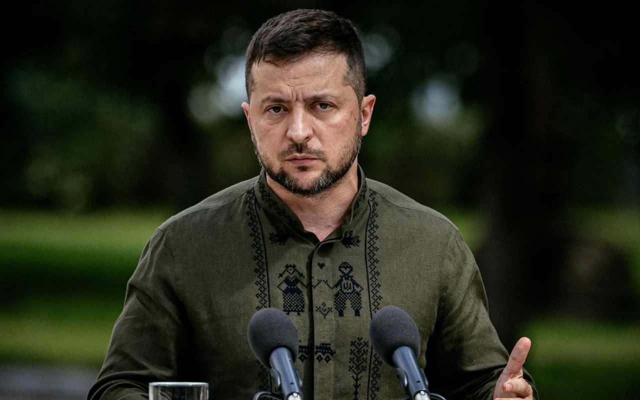 Volodymyr Zelensky: “anche l’Italia sarà costretta ad entrare in guerra”