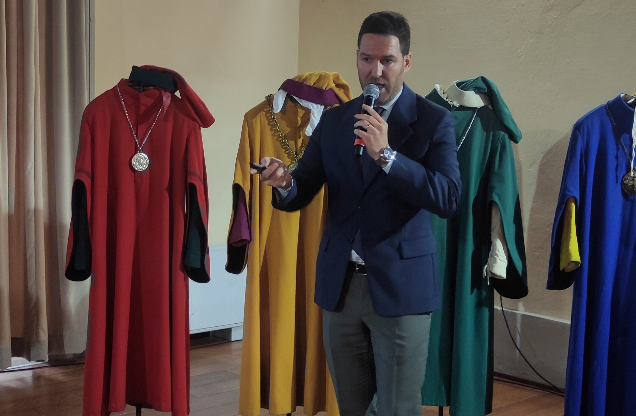 Presentato il libro dei palinsesti della Giostra del Saracino