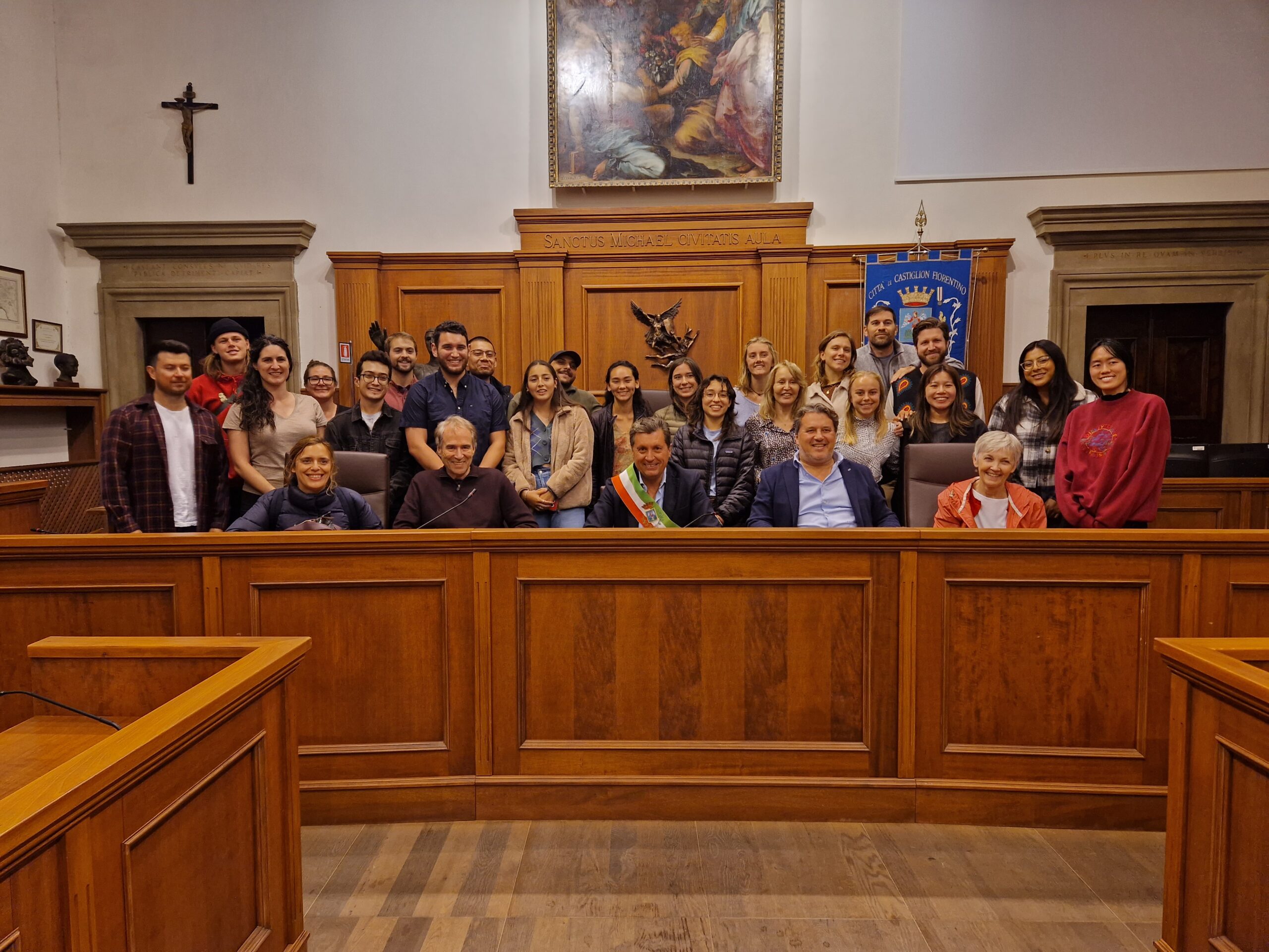 Mario Agnelli dà il benvenuto agli studenti californiani ospiti del Santa Chiara Study Centre