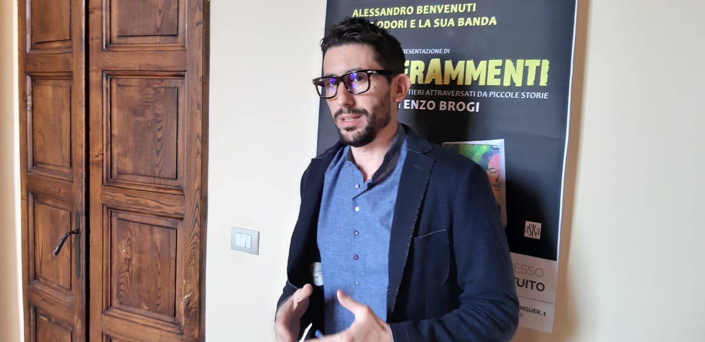 “Frammenti”: al teatro comunale di Cavriglia la presentazione del nuovo libro di Enzo Brogi