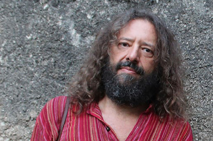 Alessandro Nutini, batterista della Bandabardò, racconta “Il mondo di Starkey”