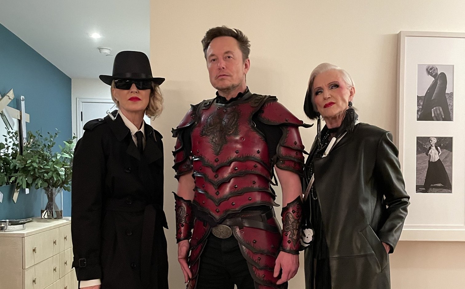 Halloween with Mom per il SuperEroe Elon Musk