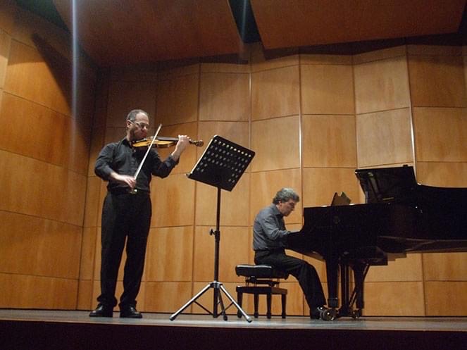 “Le Sonate”: il concerto di Sergio Messina e Marino Nicolini a Casa Petrarca