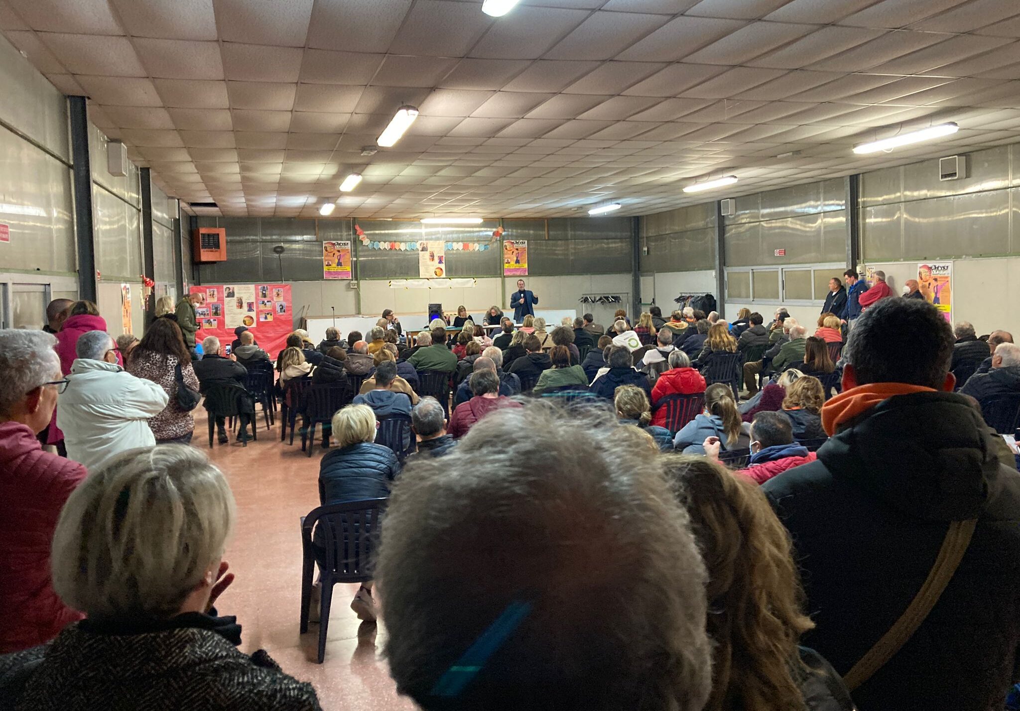 Il PD aretino presente all’assemblea a Chiani contro i cattivi odori. Assenti ingiustificati assessori e consiglieri comunali di centrodestra. Le nostre tre proposte