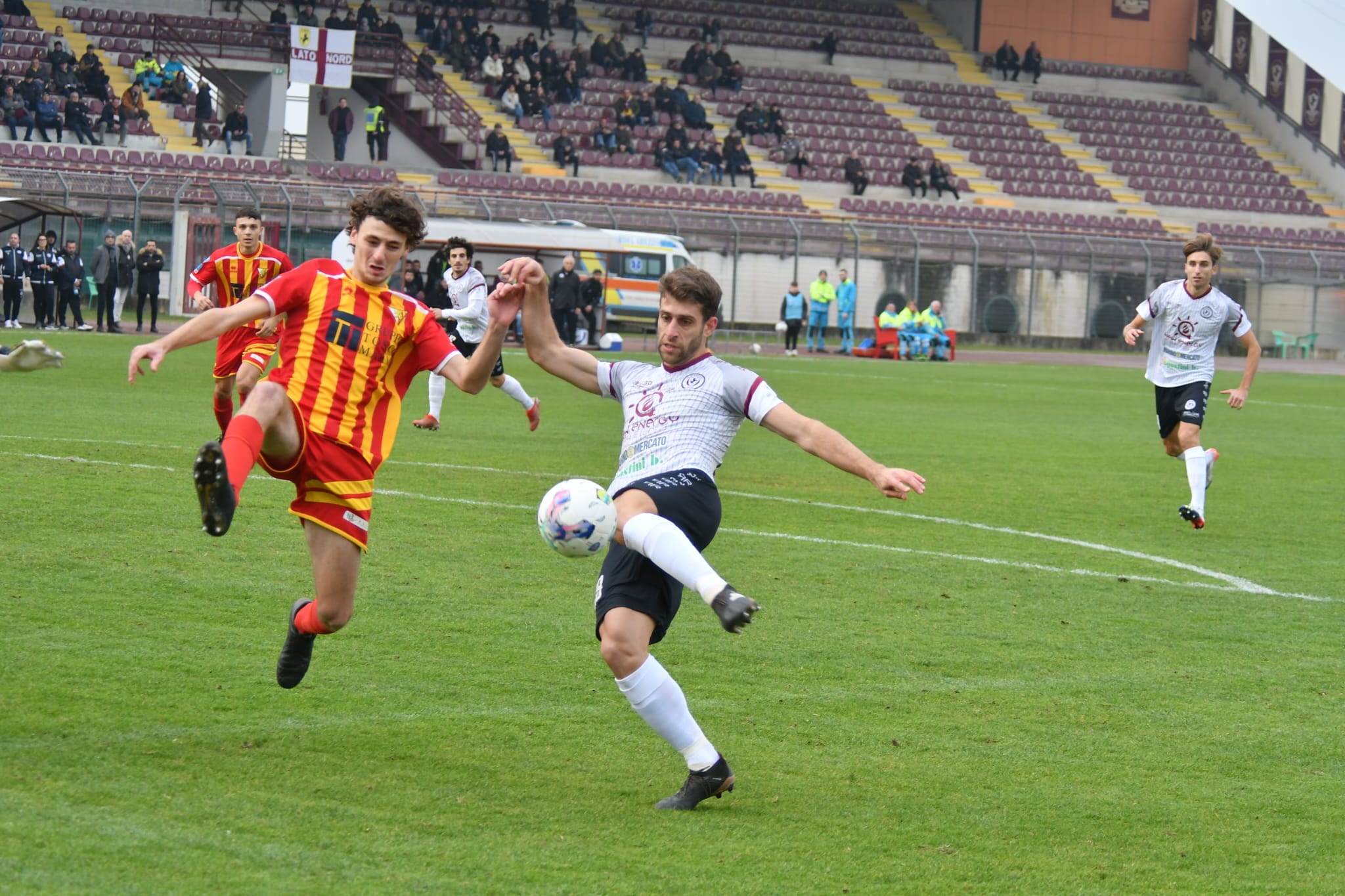 Bianchi allo scadere regala tre punti all’Arezzo. Poggibonsi ko (2-1)