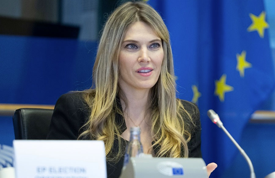 Qatargate, Eva Kaili perde la carica di vicepresidente del Parlamento europeo