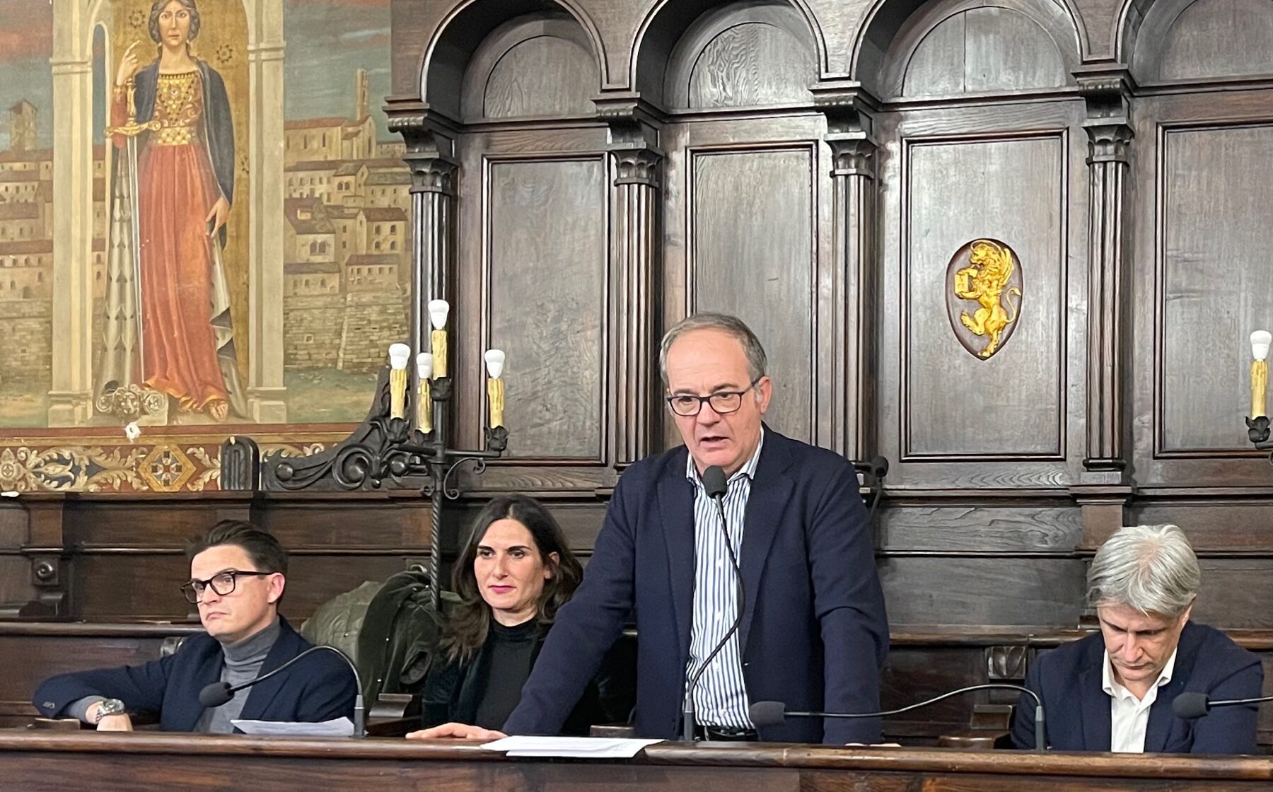 Cortona, la conferenza stampa di fine anno e i progetti per il 2023