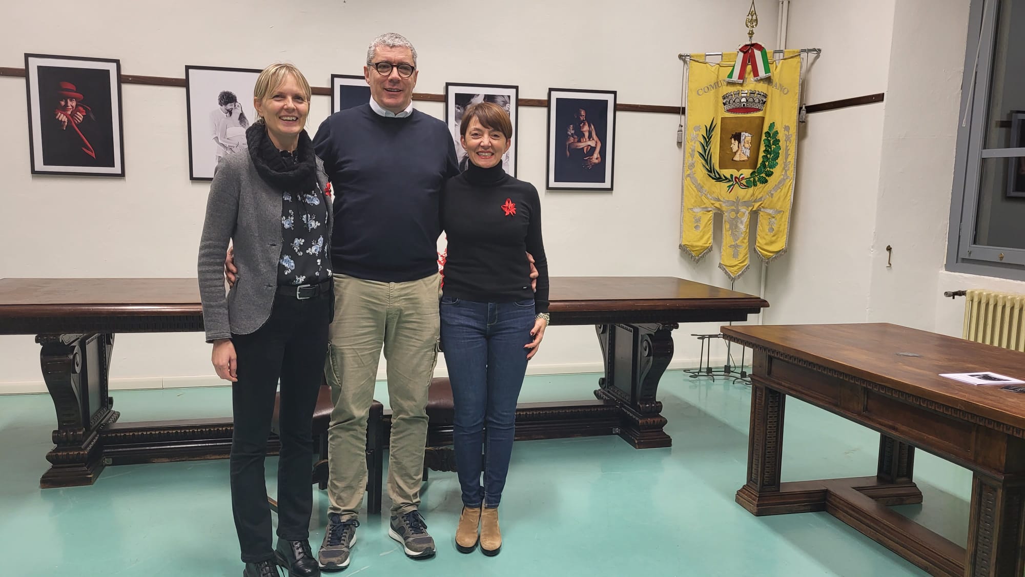 Si chiude con #riflessioni sabato 3 dicembre la settimana della mostra #scattidi vita con mondi di donna di Francesco Cianchi per sensibilizzare contro la violenza sulle donne