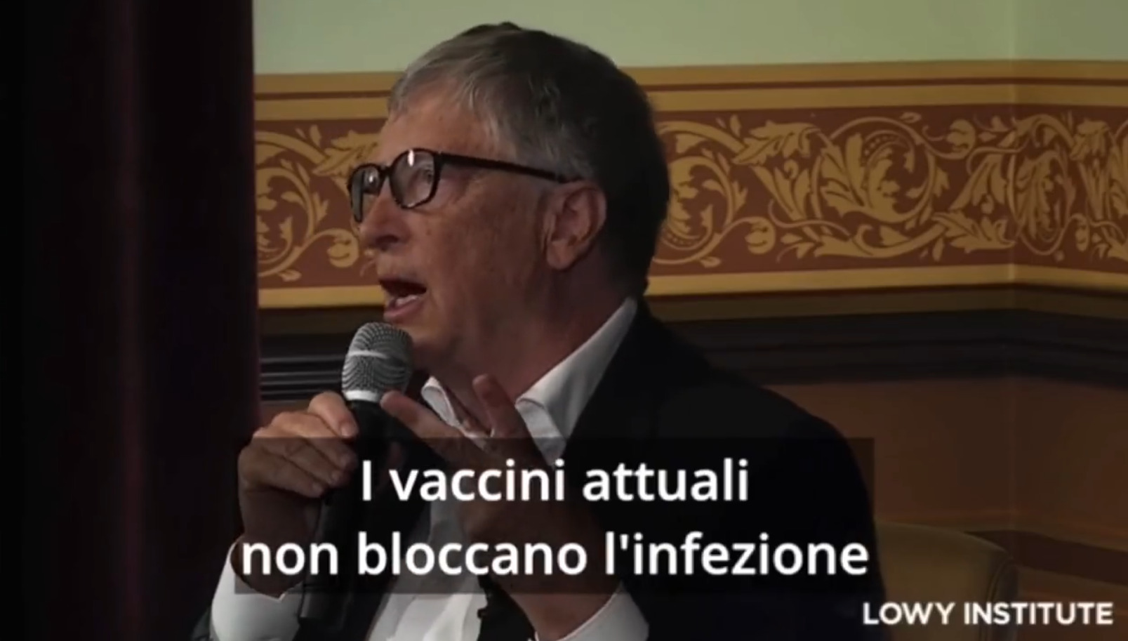 Bill Gates: “i vaccini Covid-19 non bloccano l’infezione” – VIDEO