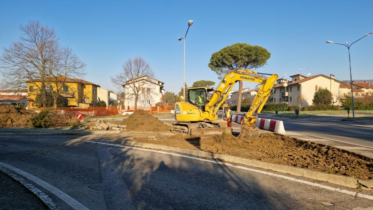 Sansepolcro: via ai lavori delle rotatorie di via Visconti e Tiberina sud