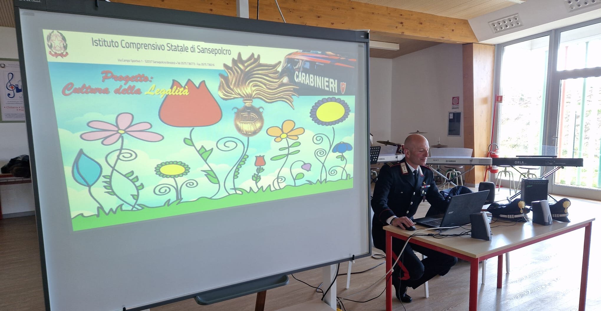 Cultura della legalità: lezione dei carabinieri nelle scuole di Sansepolcro
