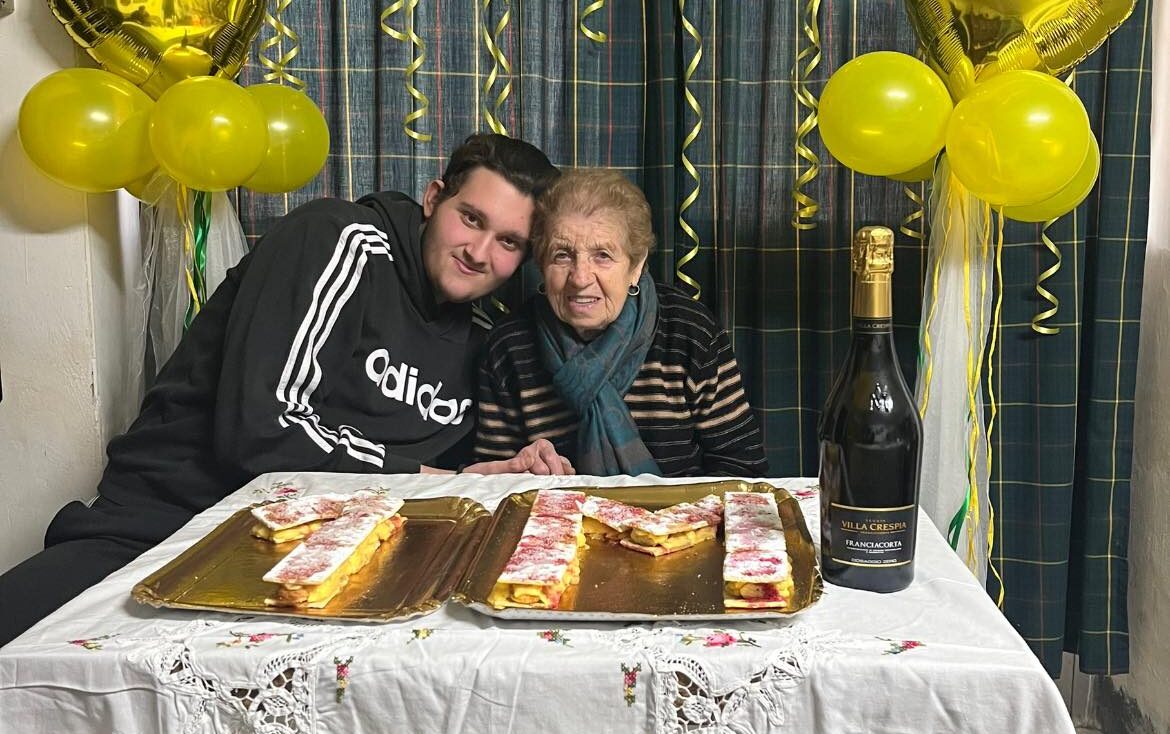 Nonna Natalina: la nuova star di Sansepolcro da 1 milione di seguaci su Tik Tok