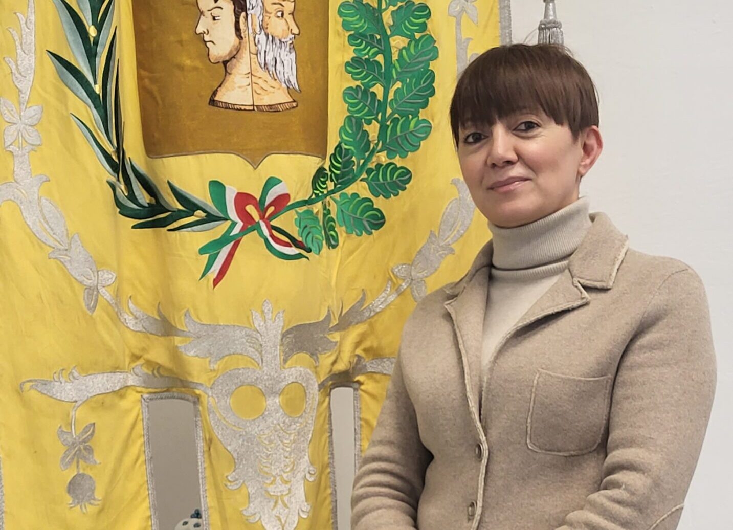 l’8 marzo si illumina di giallo il comune di Subbiano a sostegno delle donne dell’Iran e dell’Afghanistan e l’11 marzo un incontro con le donne dell’Iran