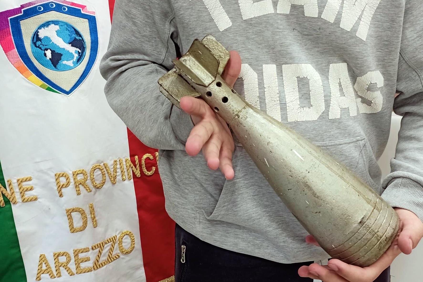 L’ordigno ritrovato al Prato ribadisce l’attualità di una formazione per i giovani