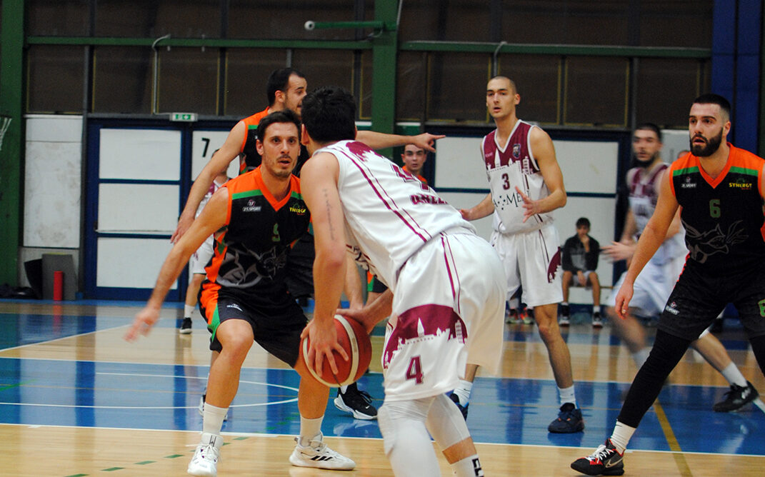 Turno infrasettimanale con derby per l’Amen Scuola Basket Arezzo