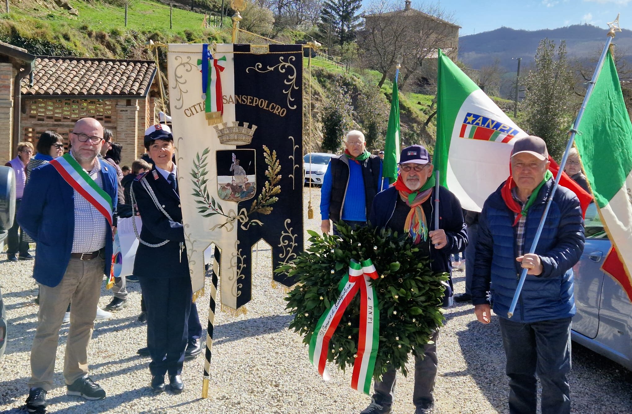 Commemorazione dei caduti il 27 marzo 1944: ieri la cerimonia a Sansepolcro Commemorazione dei caduti il 27 marzo 1944: ieri la cerimonia a Sansepolcro