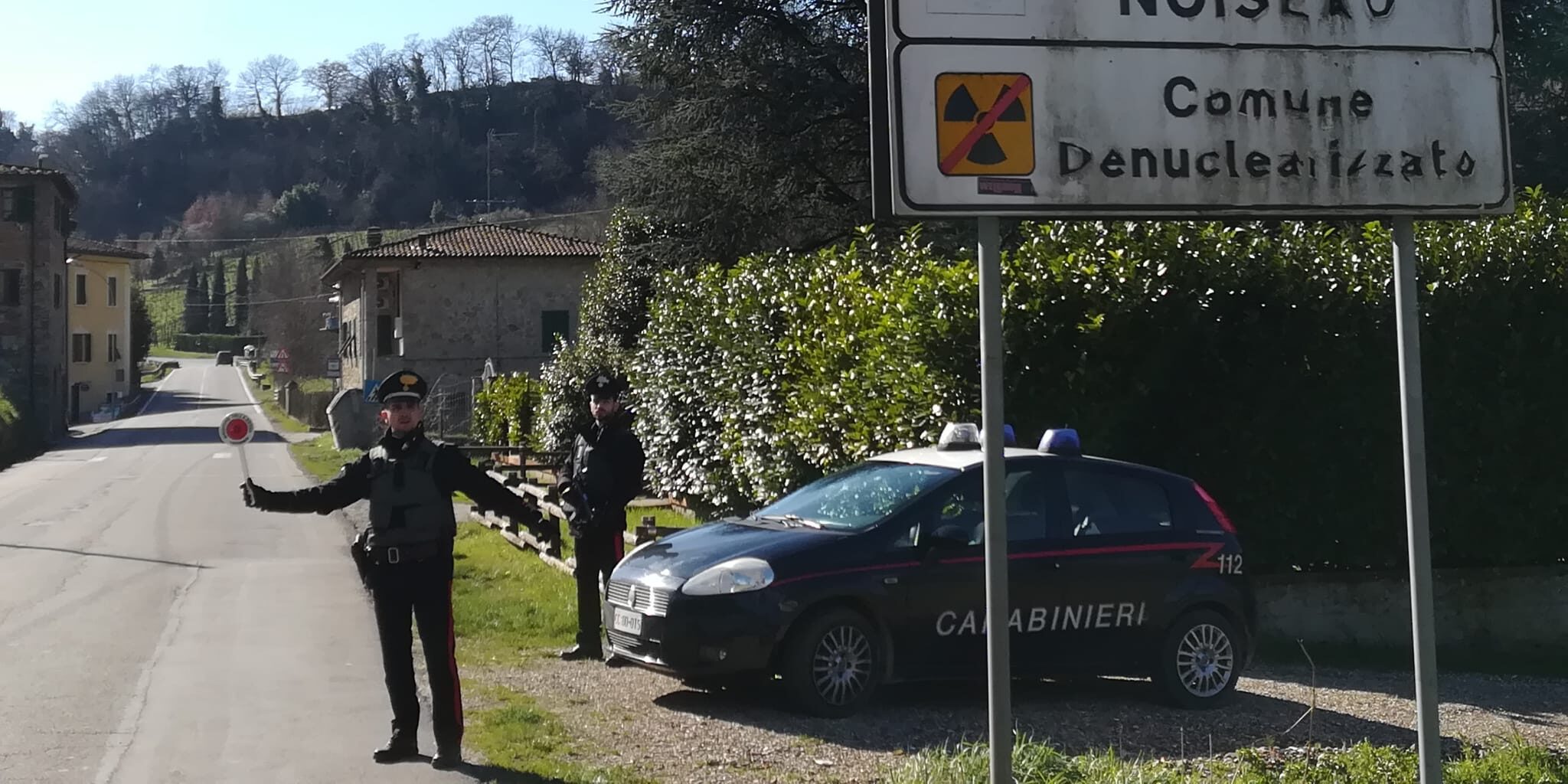 Furto in una tabaccheria di Bucine, scippo nel centro di Montevarchi: individuati i presunti autori