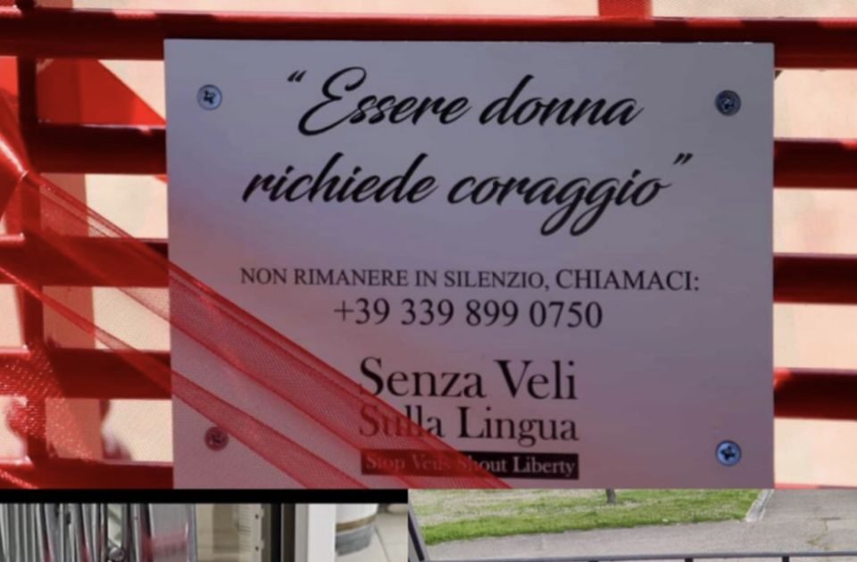 Parco Foro Boario, danneggiata la panchina rossa contro la violenza sulle donne