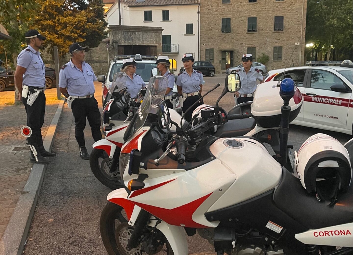 Cortona, rinvenuta auto rubata e restituita al proprietario